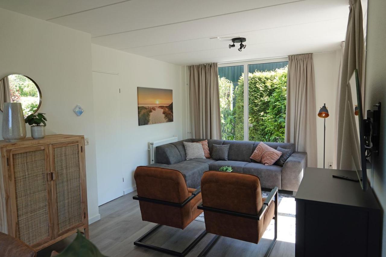 Bungalows - Bungalowpark Mooyeveld - Uniek Gelegen In De Duinen! Egmond-Binnen Pokój zdjęcie